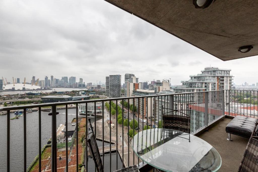Excel Dock Apartments Λονδίνο Εξωτερικό φωτογραφία