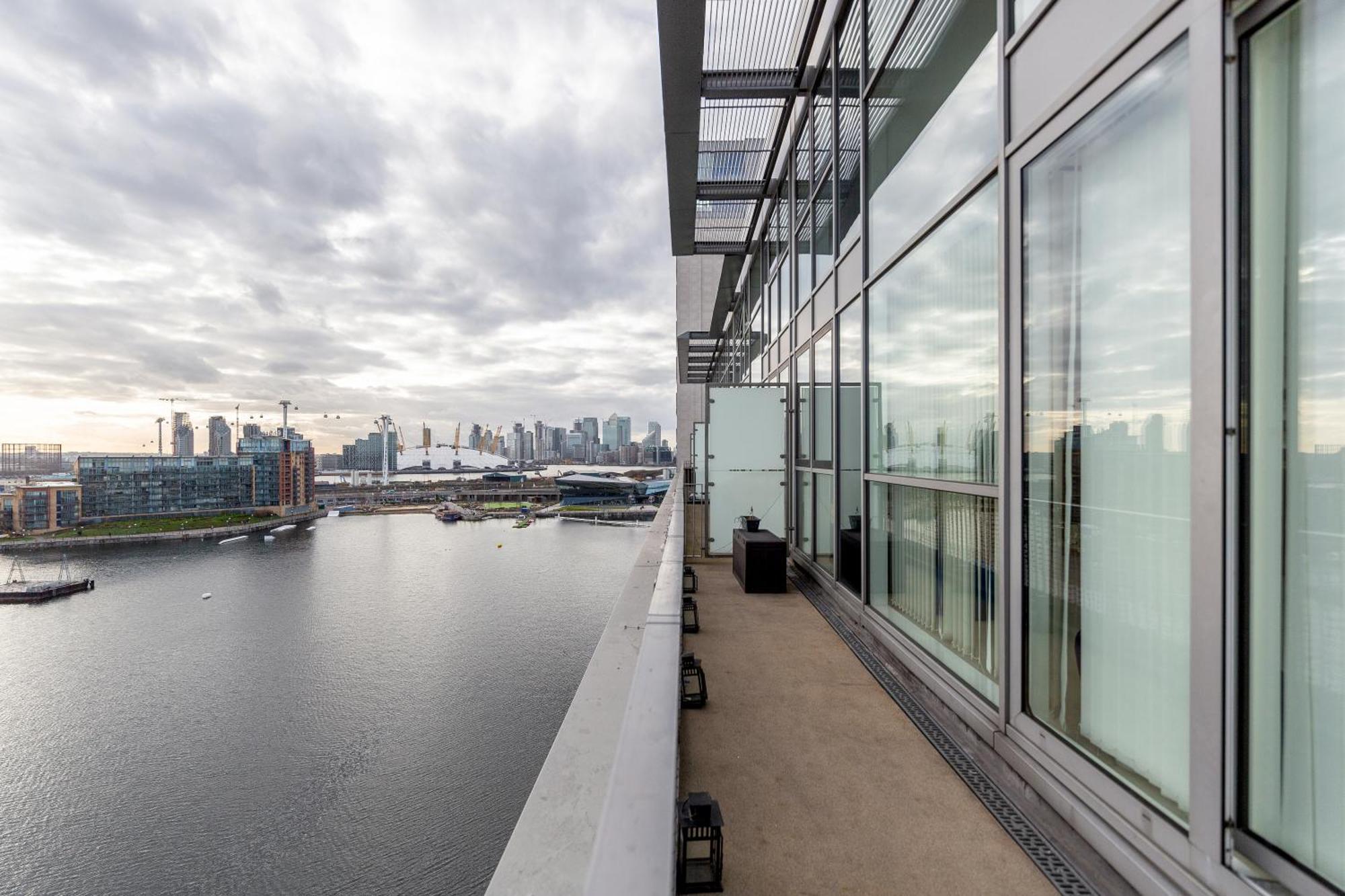 Excel Dock Apartments Λονδίνο Εξωτερικό φωτογραφία