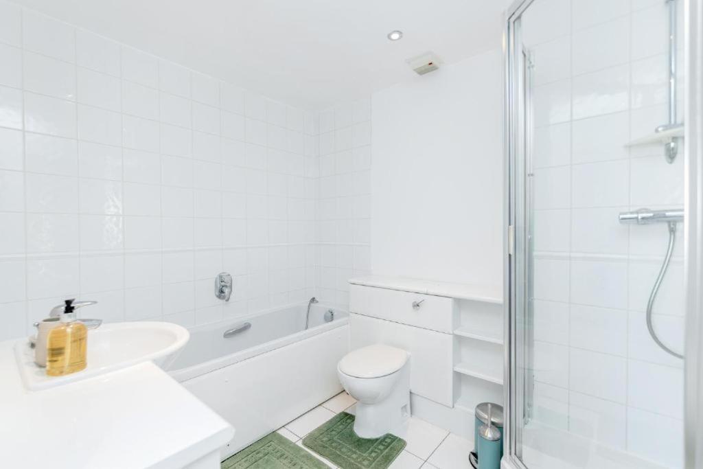 Excel Dock Apartments Λονδίνο Εξωτερικό φωτογραφία