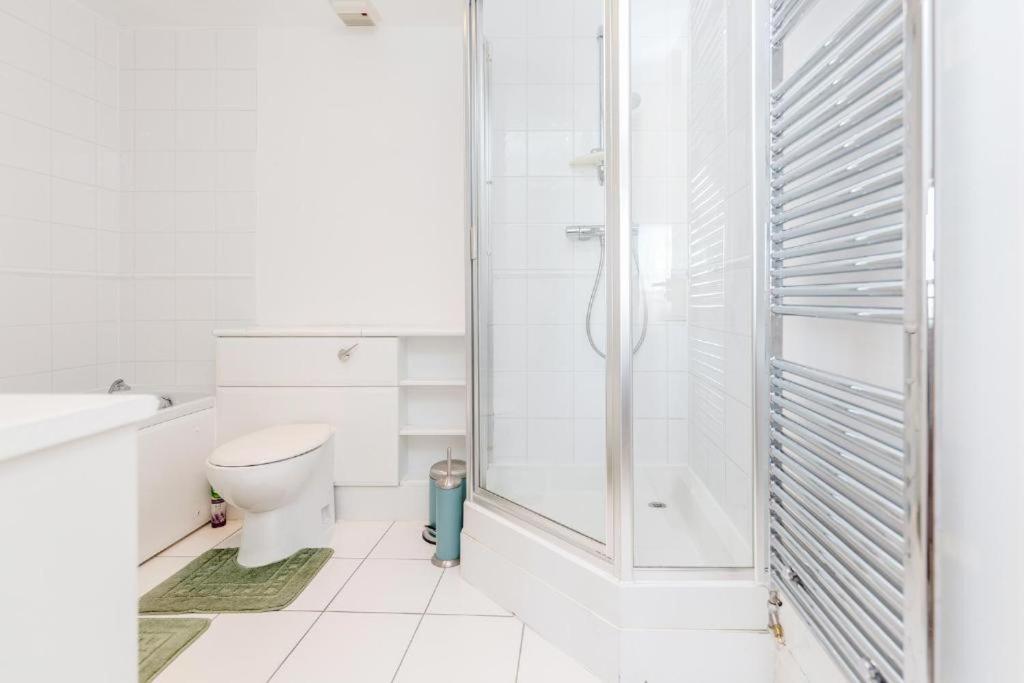Excel Dock Apartments Λονδίνο Εξωτερικό φωτογραφία